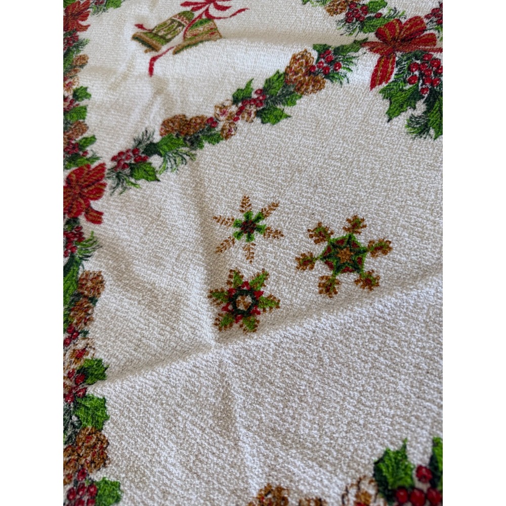 Vintage Christmas Tree Skirt 46 Inch Round Santa Sleigh Fringe Trim Woven White - Picture 7 of 9